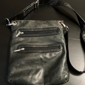 Margot leather crossbody bag